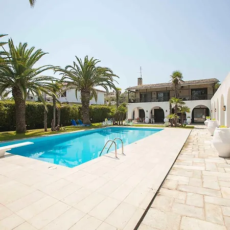 Majestic Delmare Marie Blue W Private Pool